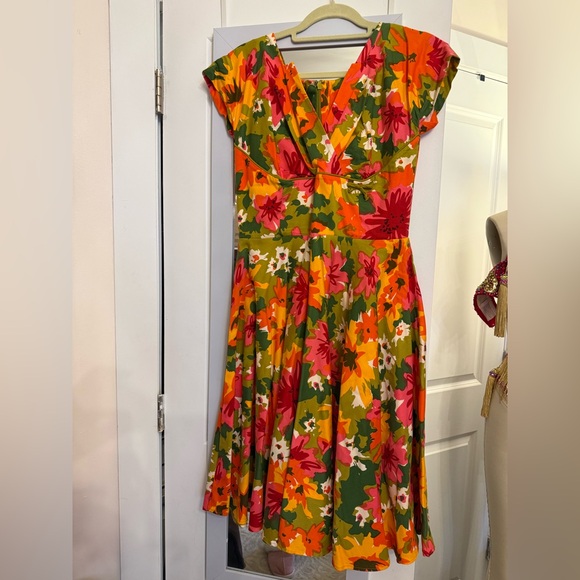 Trashy Diva by Candice Gwinn Floral Midi Dress - Green, Orange, Pink size 10 - Picture 6 of 7